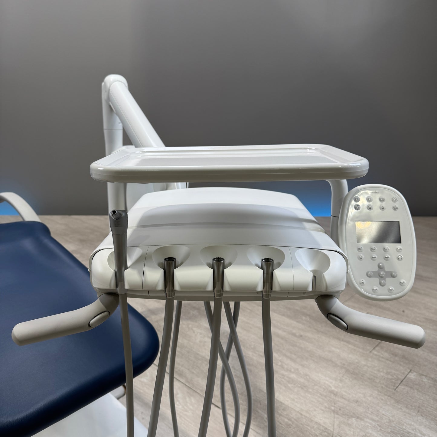 A‑dec 511R/532R Dental Chair Package