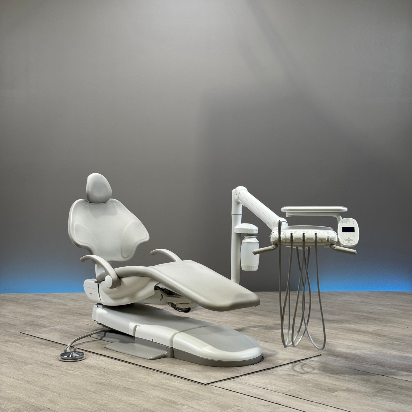 A‑dec 511R/532R Dental Chair Package