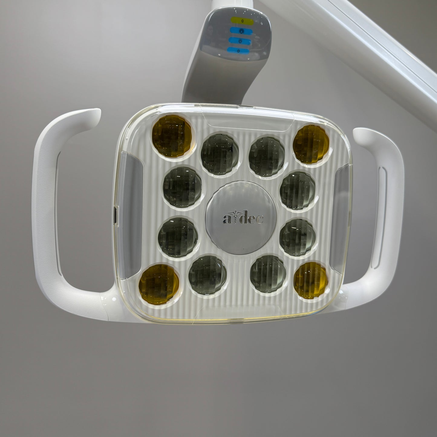 A‑dec 511R/532R Dental Chair Package