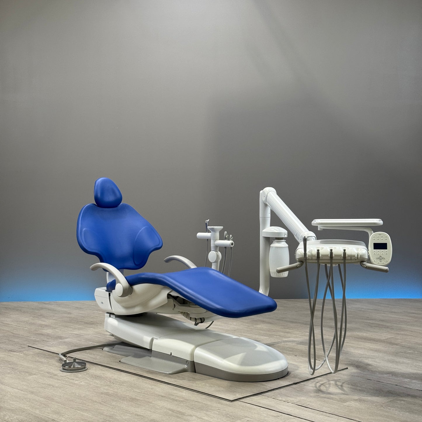 A‑dec 511R/532R Dental Chair Package