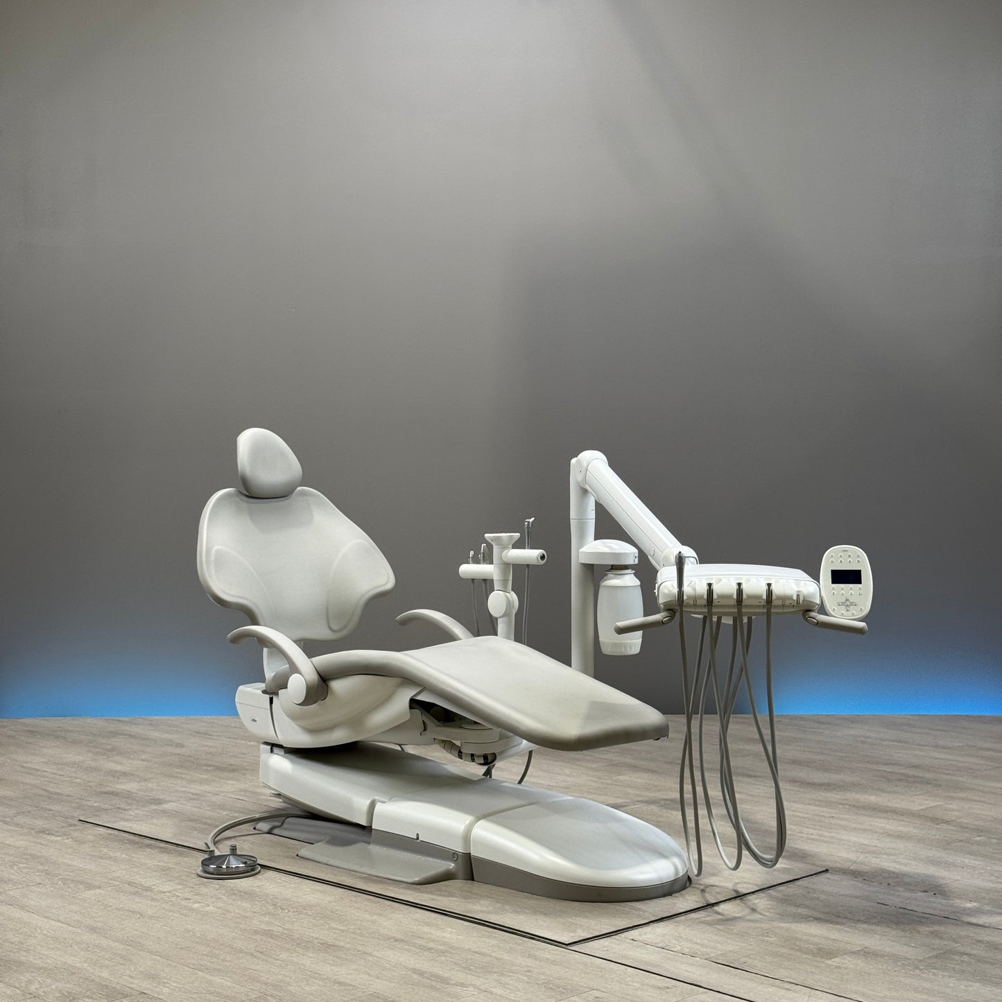 A‑dec 511R/532R Dental Chair Package