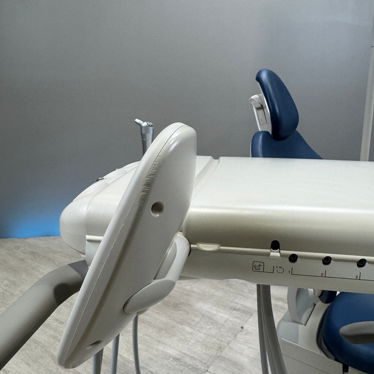 A‑dec 511R/532R Dental Chair Package