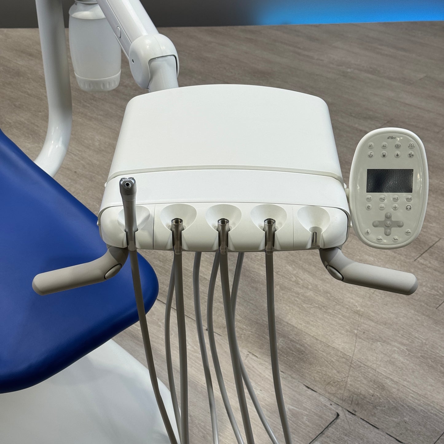 A‑dec 511R/532R Dental Chair Package